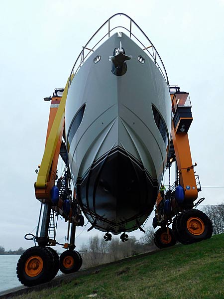 Messe 'boot D&uuml;sseldorf' 2025 - Ankunft der 'Prinzessinnen'