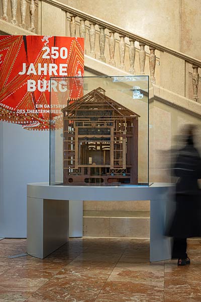 Ausstellung '250 Jahre Burg' im Burgthehater in Wien
