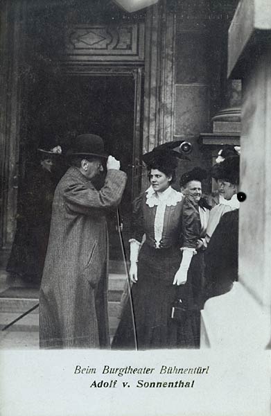 Ausstellung '250 Jahre Burg' im Burgthehater in Wien