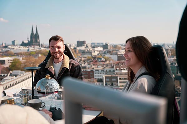 Weltrekord 'Showdinner in the Sky' in Köln