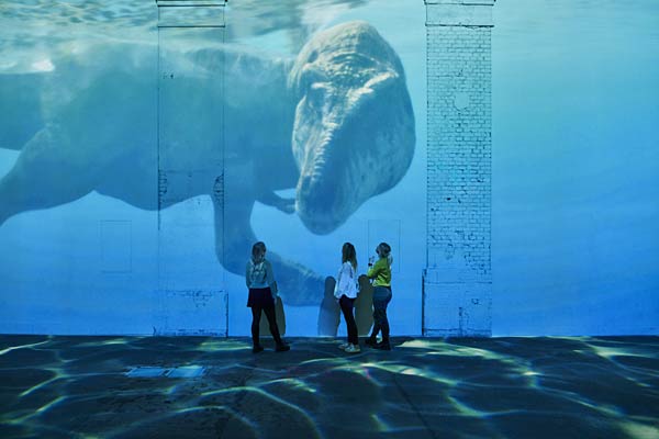Immersive Ausstellung 'Dinosaurier' 2026 im Phoenix des Lumi&egrave;res in Dortmund