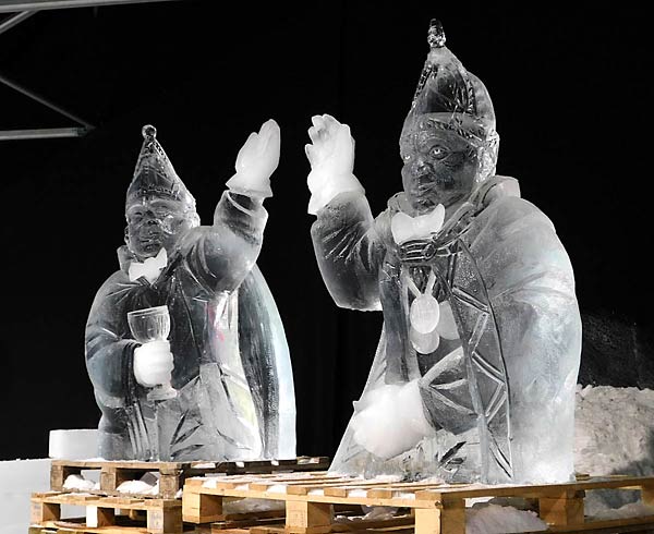 Eisskulpturen-Ausstellung 'Eiswelt' 2025 im Centro Oberhausen