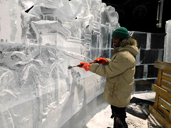 Eisskulpturen-Ausstellung 'Eiswelt' 2025 im Centro Oberhausen