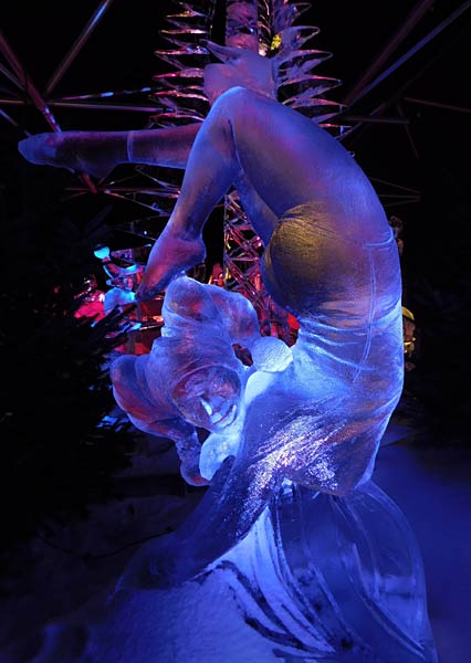 Eisskulpturen-Ausstellung 'Eiswelt' 2025 im Centro Oberhausen