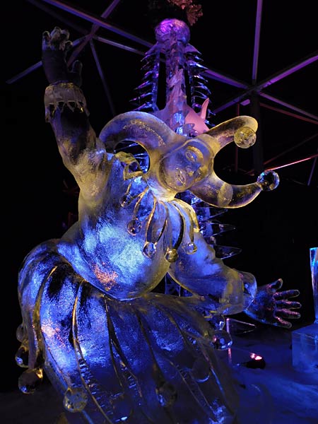 Eisskulpturen-Ausstellung 'Eiswelt' 2025 im Centro Oberhausen