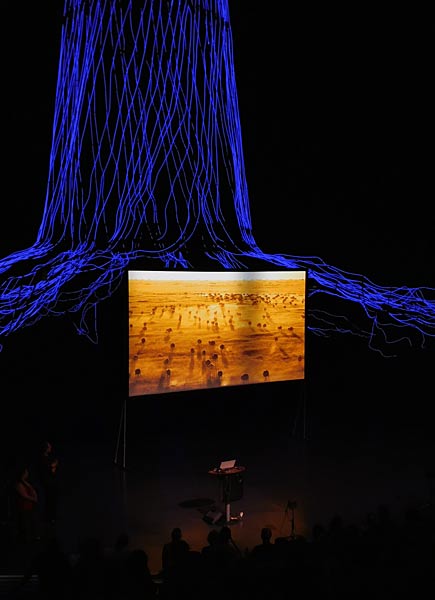 Vortrag zu 'Der Wald, das Klima und die Biodiversit&auml;t' von Jan Haft im Gasometer Oberhausen