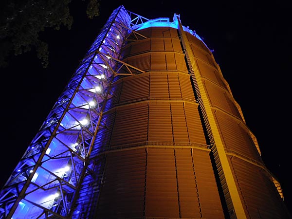 Vortrag 'Scharfzähnig und Flossenstark  Abenteuer Unterwasserfilm' von Christina Karliczek Skoglund im Gasometer Oberhausen