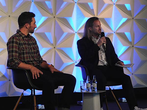 Haiforscher Lukas Müller mit dem Vortrag 'Deep Dive' beim Nachhaltigkeitstag von Canon Deutschland in Krefeld