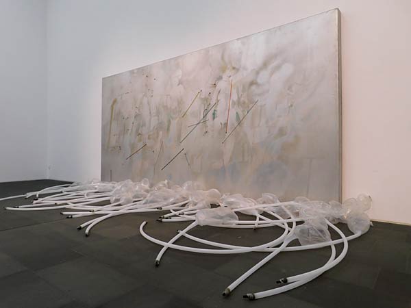 Ausstellung 'Gerhard Hoehme - entr&auml;sel nicht die Orte' im Museum K&uuml;ppersm&uuml;hle in Duisburg