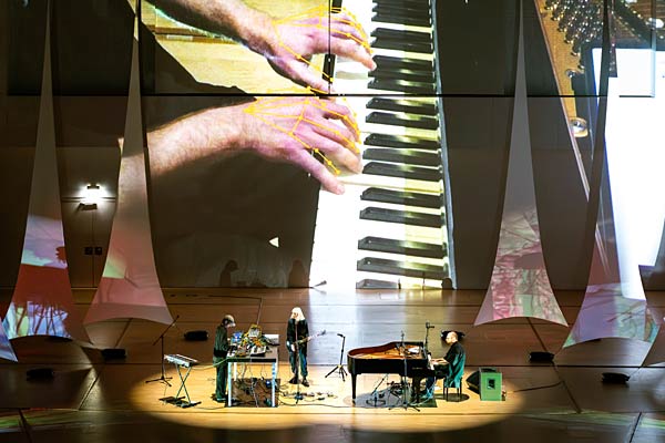 Konzertabend 'Kai Schumacher & Friends Vol. 9' in der Mercatorhalle Duisburg