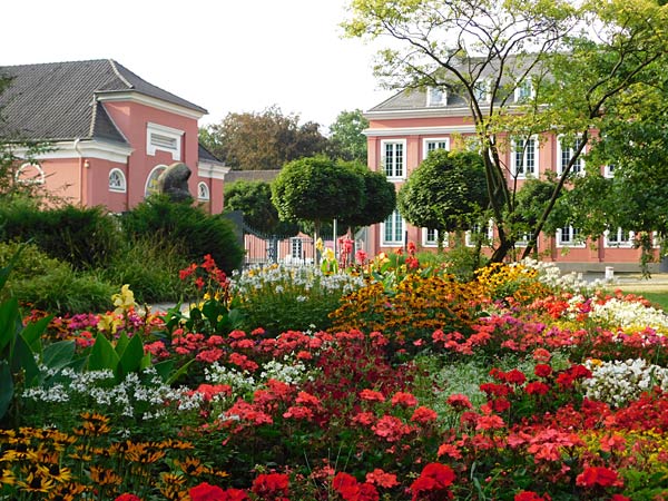 Spaziergang durch den Kaisergarten Oberhausen