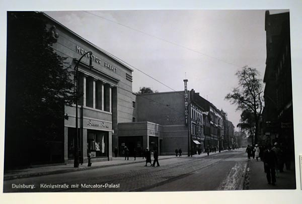 F&uuml;hrung im Kultur- und Stadthistorischen Museum zur Geschichte der K&ouml;nigstra&szlig;e in Duisburg