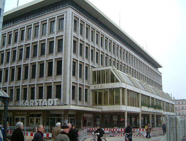 F&uuml;hrung im Kultur- und Stadthistorischen Museum zur Geschichte der K&ouml;nigstra&szlig;e in Duisburg