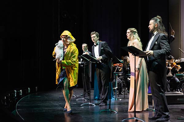 Komisches Oratorium 'Monty Python�s Not the Messiah' im Musiktheater im Revier in Gelsenkirchen