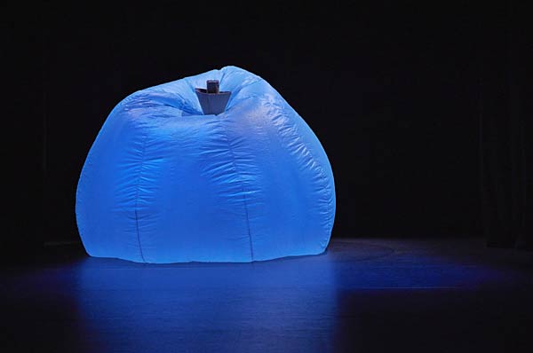 Physical Theatre 'Mummenschanz 50 Years' im Schauspiel Duisburg