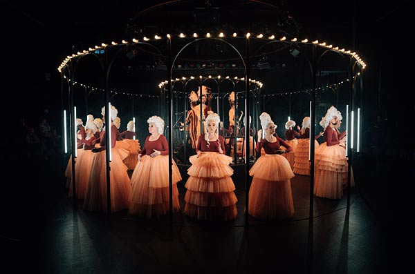 Liederabend 'The king has left the bulding' im Theater Oberhausen