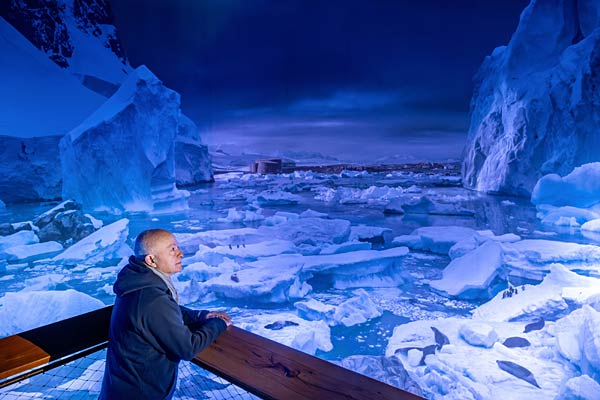 Panorama 'Antarktis' von Yadegar Asisi im Panometer Leipzig
