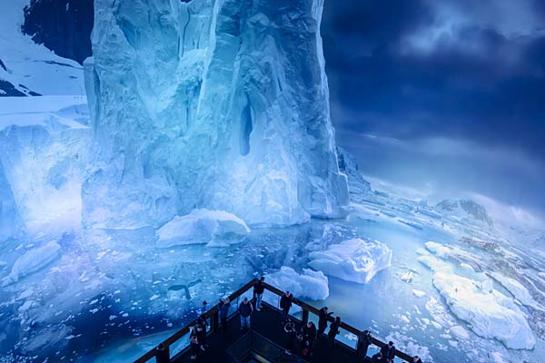 Panorama 'Antarktis' von Yadegar Asisi im Panometer Leipzig