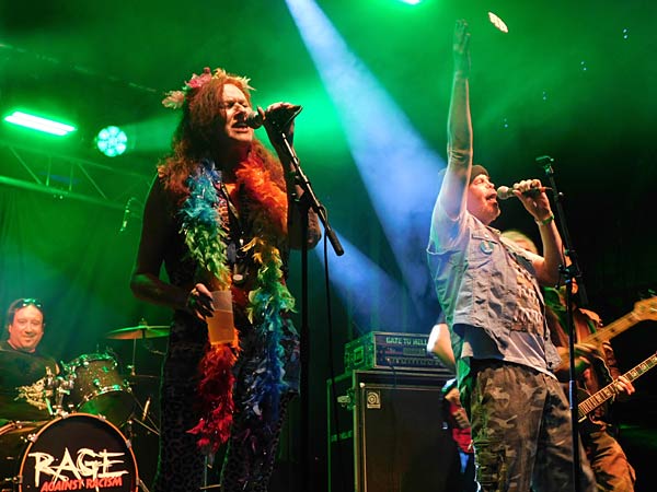 Rock-und Metal-Festival 'Rage against Racism' in Duisburg-Rheinhausen - Tag 2