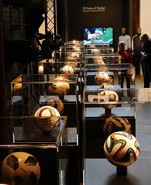 Ausstellung '70 Years of Design' im Red Dot Design Museum