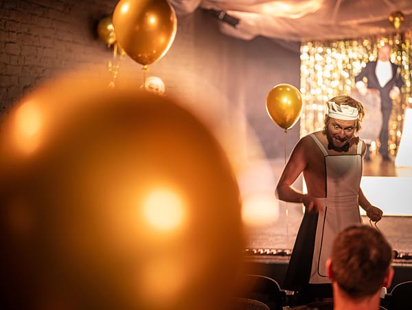 Schauspiel 'Der Reichtum' im Schlosstheter Moers