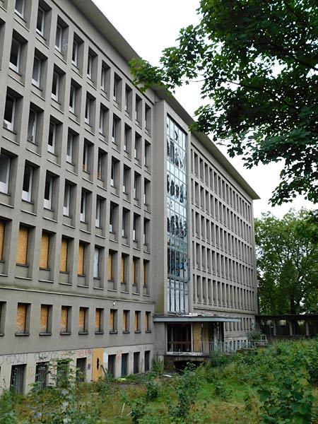 Spatenstich für den 'Grünen Ring'-Süd in Duisburg