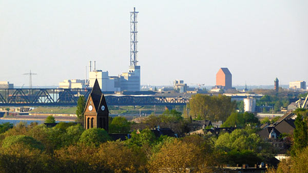 'Tiger & Turtle' in Duisburg