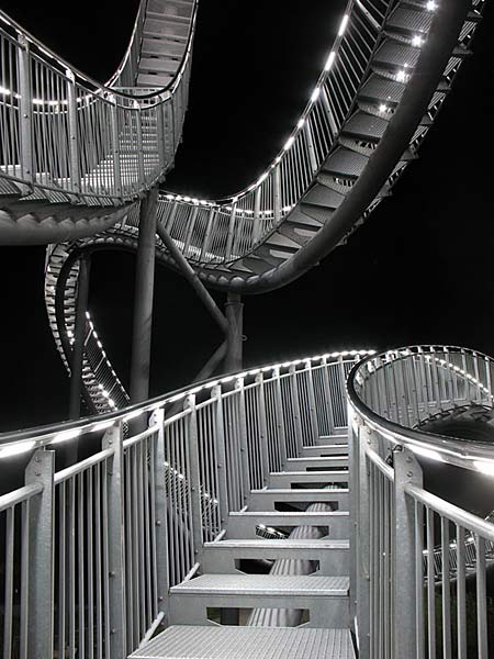 'Tiger & Turtle' in Duisburg