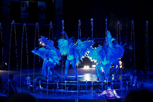 Zirkus 'Waterland' im Landschaftspark Duisburg-Nord