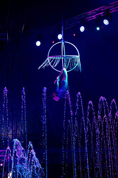 Zirkus 'Waterland' im Landschaftspark Duisburg-Nord