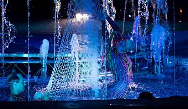 Circus 'Waterland' im Landschaftspark Duisburg-Nord